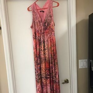Pretty multi colored floor length casual dress